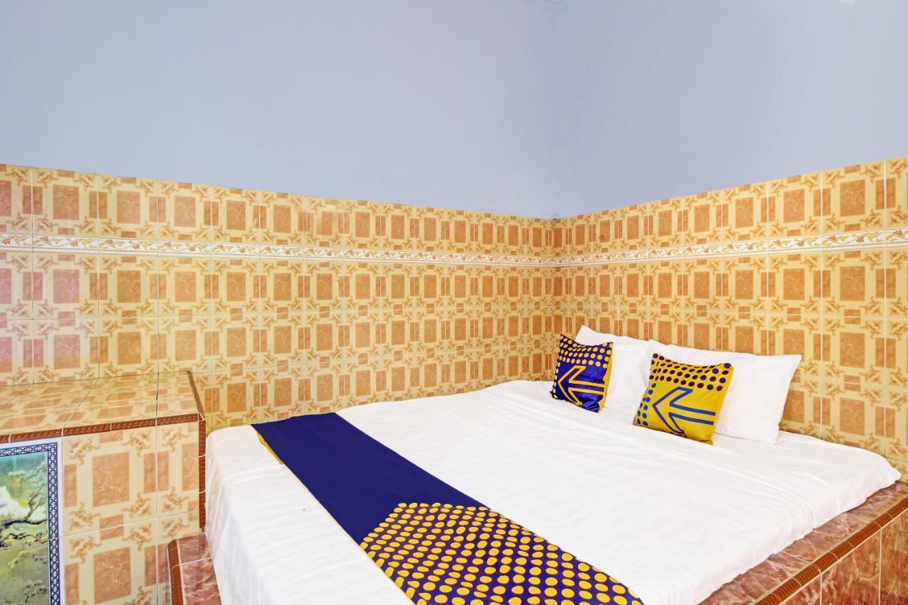 Spot On 91694 Hotel Rama Chandra Temanggung Exteriér fotografie